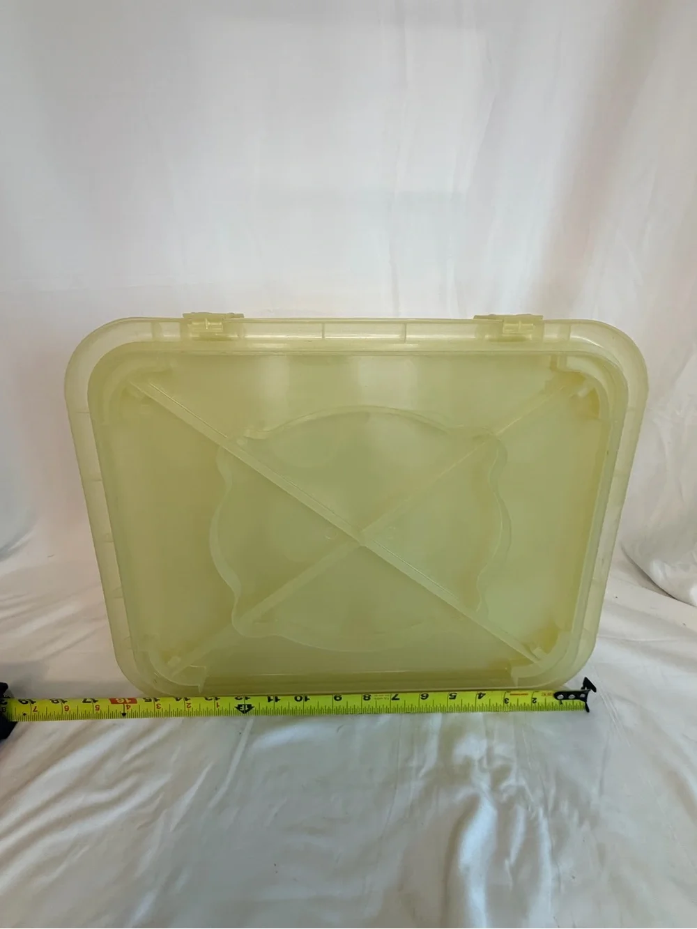 Stackable Yellow Plastic Cup Cake/Dessert Carrier with Handle
